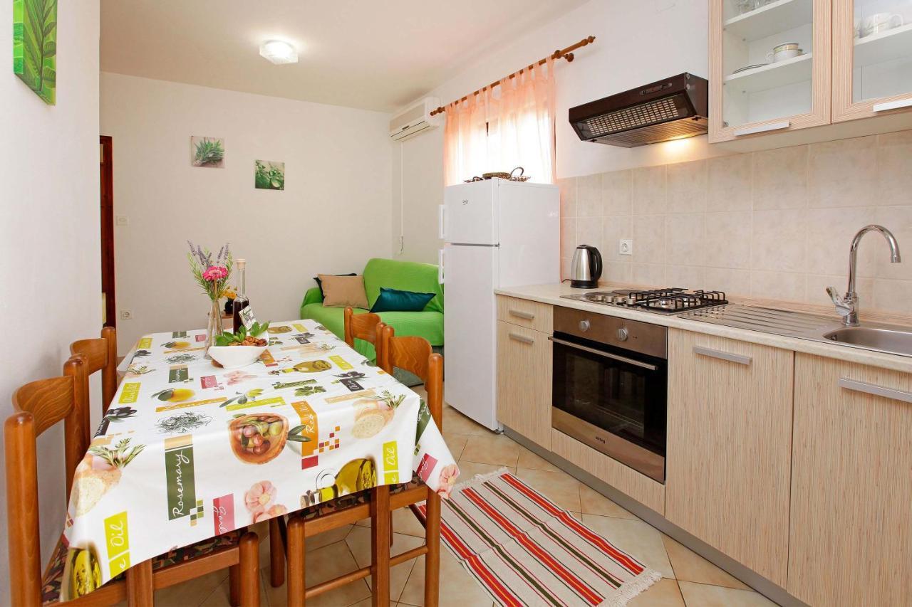 Apartmani Doro Vela Luka Exterior foto